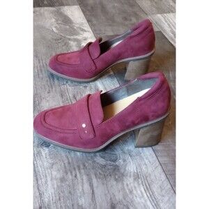 Dr. Scholl's Women's 9M Rumors Burgandy Faux Suede Chunky Heels